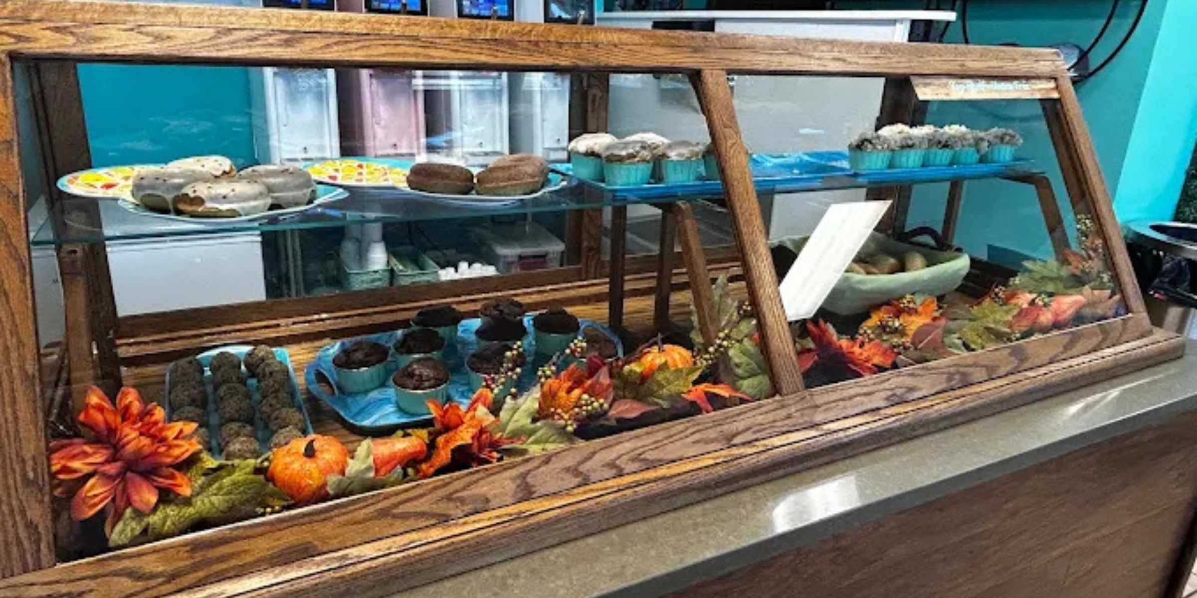 Wicked Pineapple acai bowls and tropical food in Satellite Beach